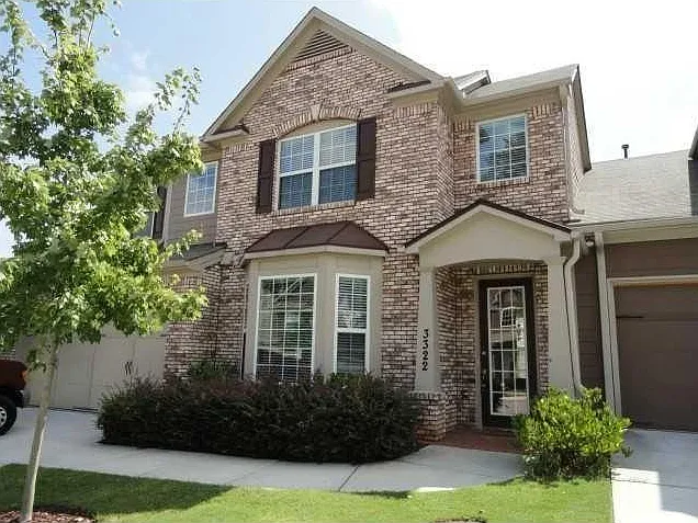 3322 Castleberry Village Dr — Photo 1