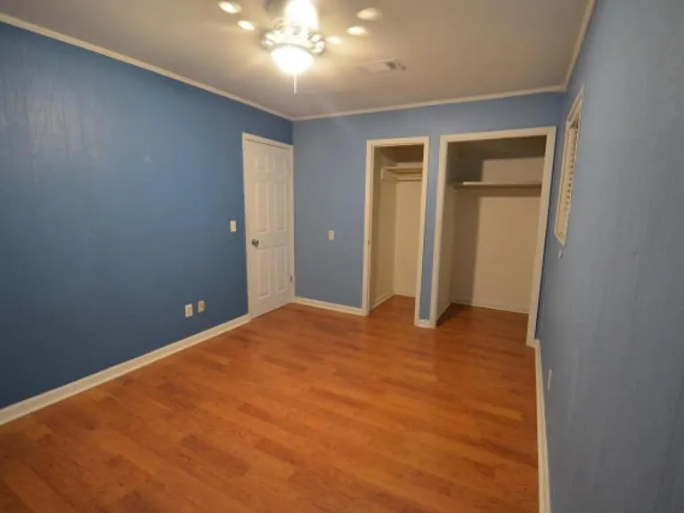 1133 Old Mill Rd — Photo 6