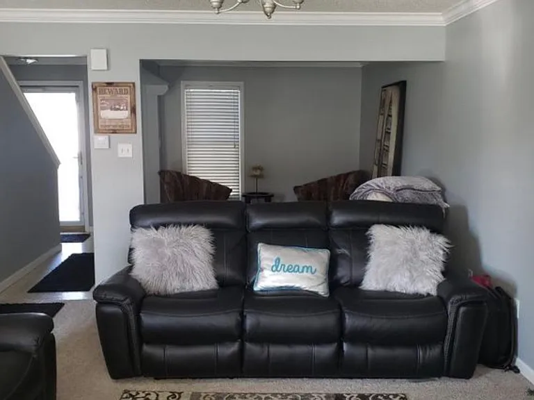 153 Mitchum Dr — Photo 2