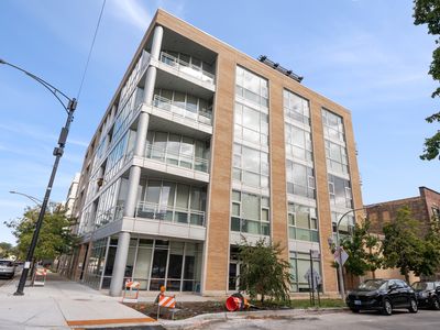1550 W Cornelia Ave APT 403, Chicago, IL, 60657