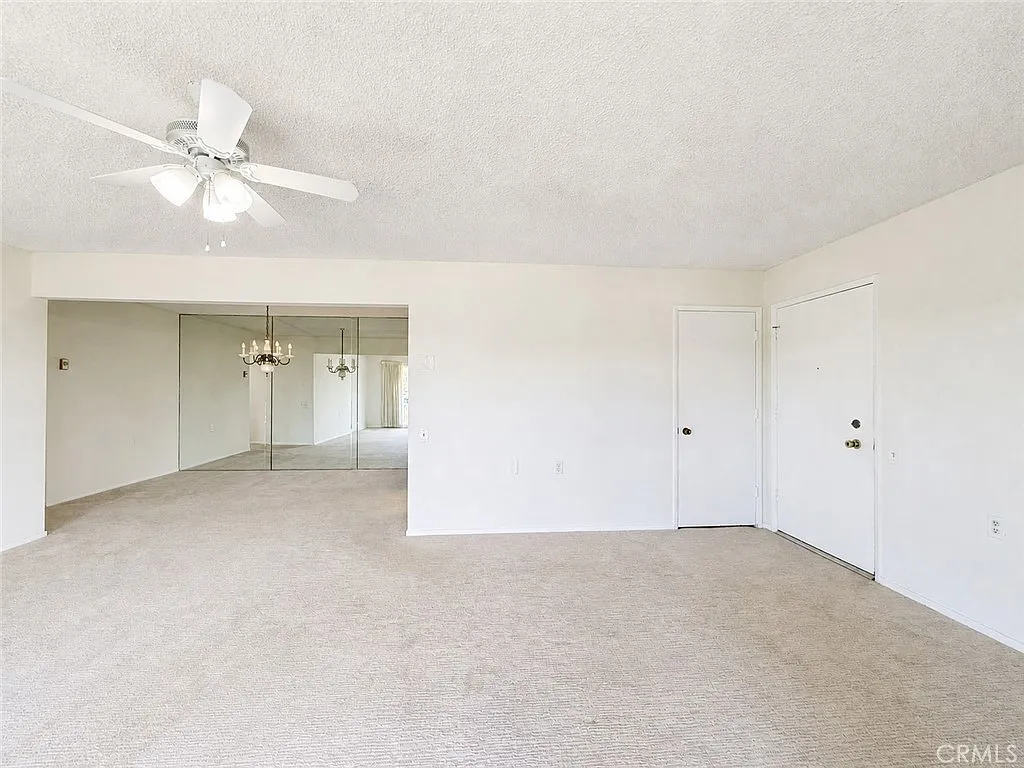 2 bed, 1080 sqft, $2,700 — Photo 3