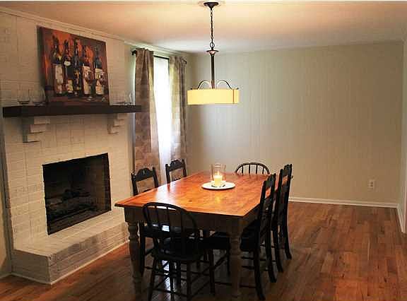 4th image of 465 W Lake Dr NW
