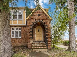 3474 Raymont Blvd, University Heights, OH 44118