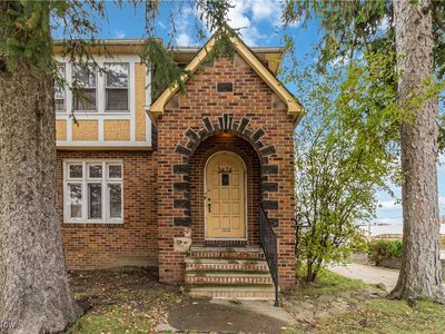 3474 Raymont Blvd, University Heights, OH, 44118