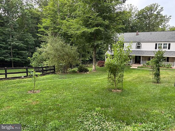 4th image of 10834 Henderson Rd
