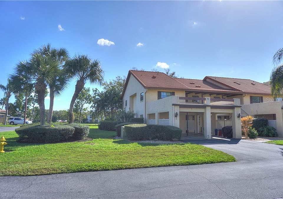 1st image of 746 Avenida Estancia #123