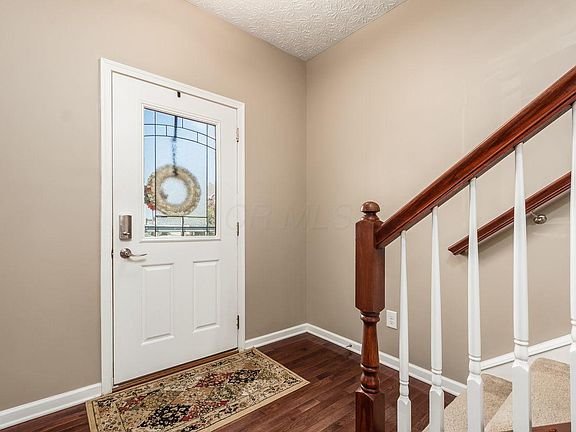 3rd image of 785 Oakley Dr