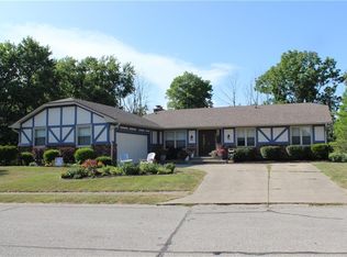 1206 Castle Dr, Franklin, IN 46131