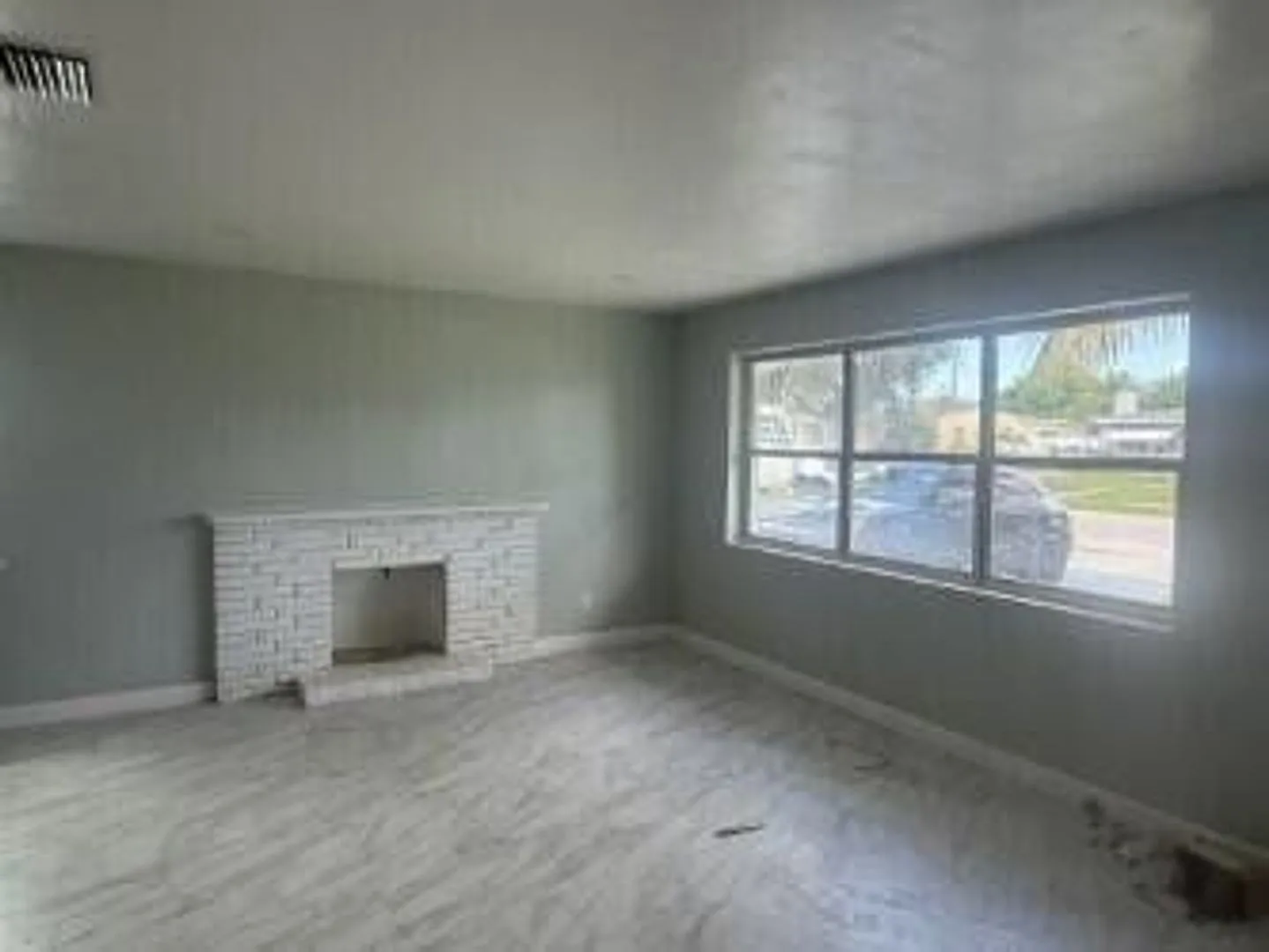 2329 Fairway Drive, West Palm Beach, FL 33409 — Photo 2
