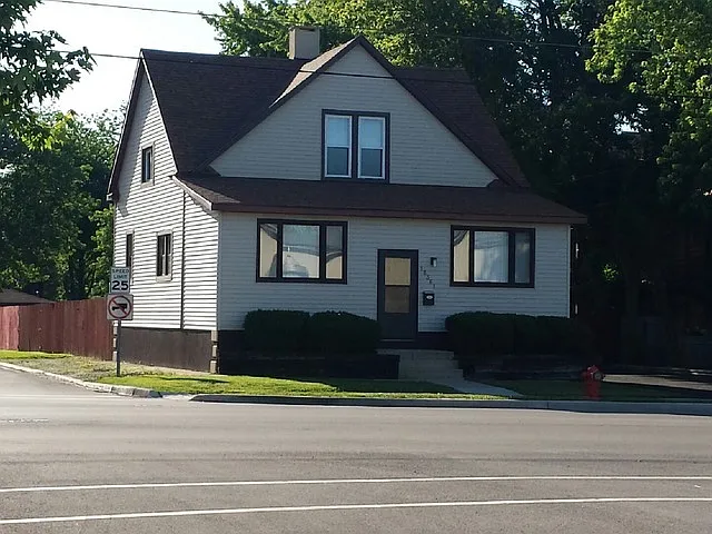 18361 Wentworth Ave photo 1