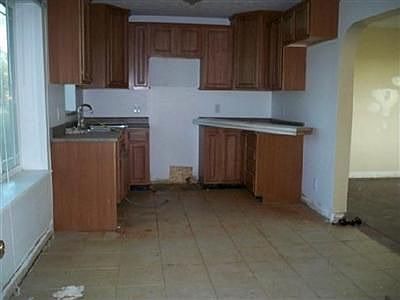 5th image of 6206 116th Ave