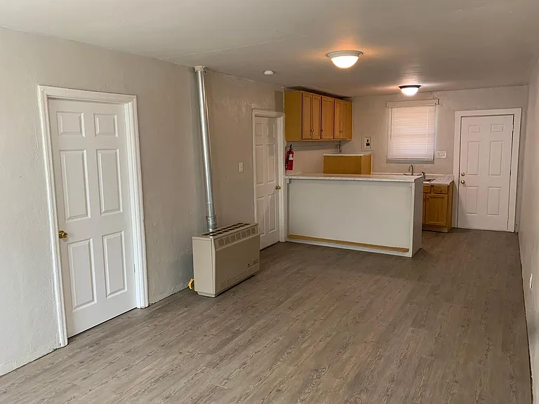 1700 Tremain St #H — Photo 3