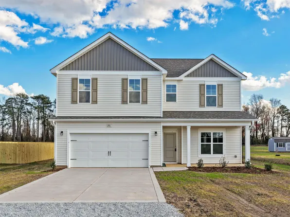 256 Arabia Rd, Raeford, NC 28376