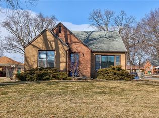 1901 Grand Ave, West Des Moines, IA 50265