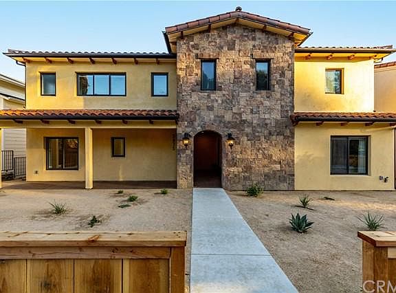 2nd image of 2875 Avila Beach Dr Unit 1