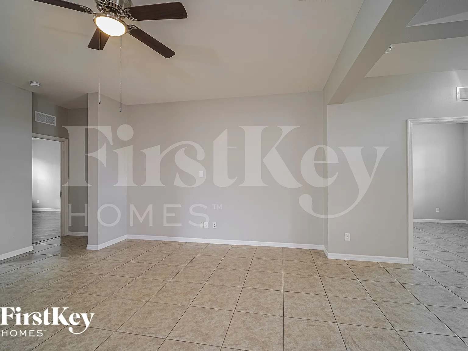 5 bed, 3.0 bath, 2207 sqft, $2,385 — Photo 3