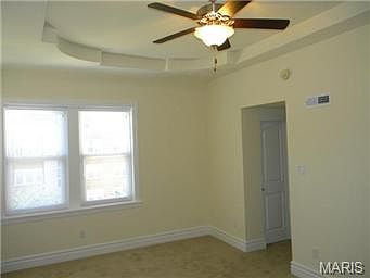 5th image of 7743 Kingsbury Blvd Unit 31