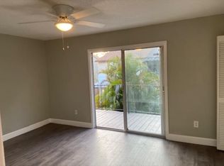 148 Douglas Rd W APT F, Oldsmar, FL 34677