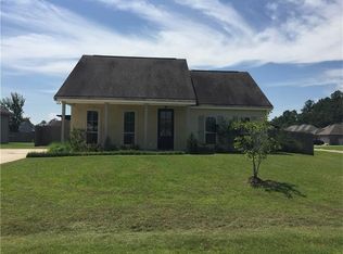 28436 Rosedust Ln, Ponchatoula, LA 70454