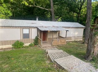 1819 Bloxham Rd, Pea Ridge, AR 72751