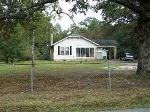 2nd image of 2601 Oakwood Rd