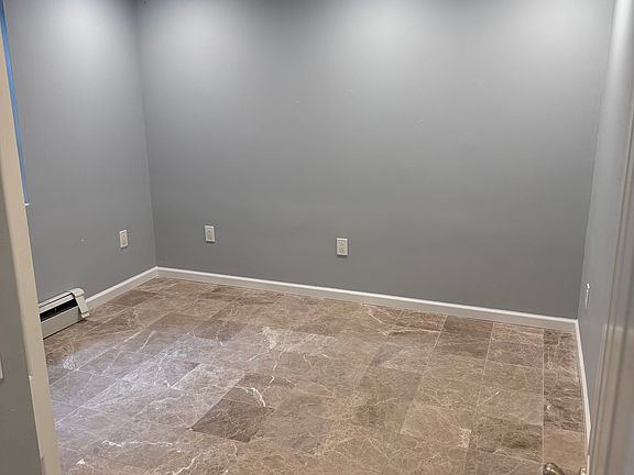 5th image of 22 E Catherine St #101