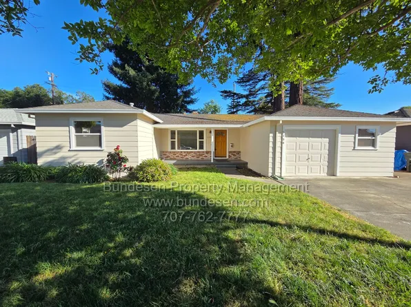 3150 Montgomery Dr, Santa Rosa, CA 95405
