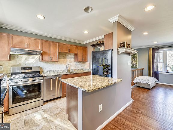 2nd image of 13592 Princedale Dr