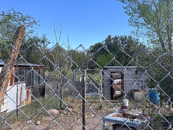 3rd image of 368 Animas Creek Rd