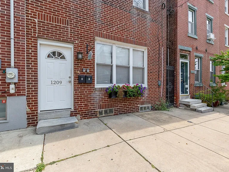 1209 E Susquehanna Ave #1 — Photo 19