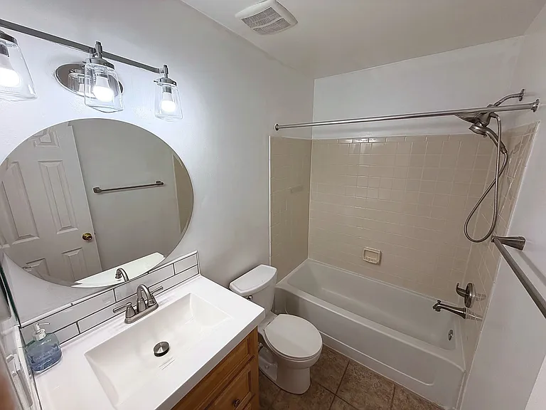 148 Barnsfield Ct #240 — Photo 13