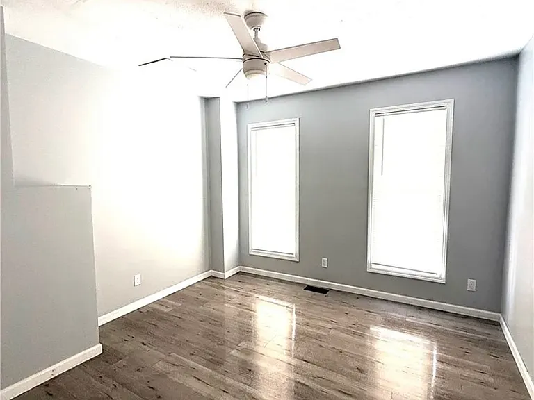 414 Harbor St #414 — Photo 10