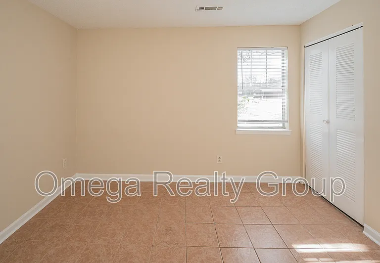 The Cove Apartments — Photo 30