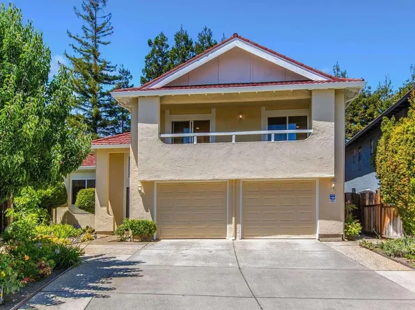 10331 Parlett Pl, Cupertino, CA 95014