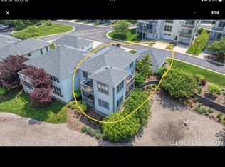 210 Garden Ter #A, Douglas, MI 49406