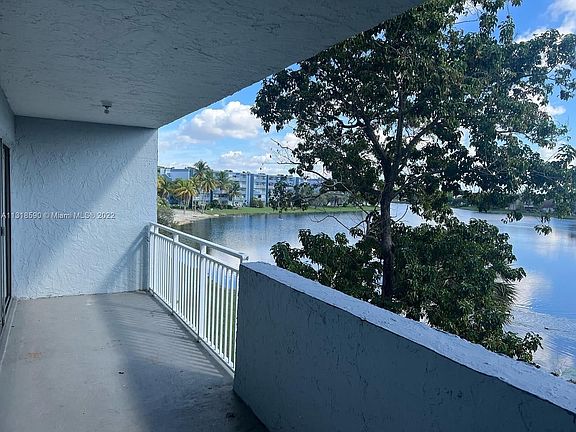 2nd image of 9351 Fontainebleau Blvd APT B312