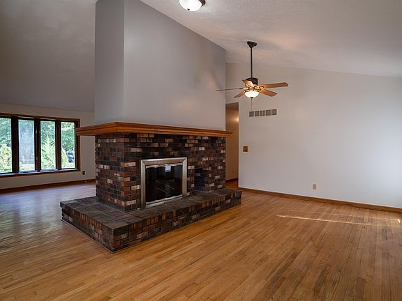 4th image of 2062 Havaview Dr