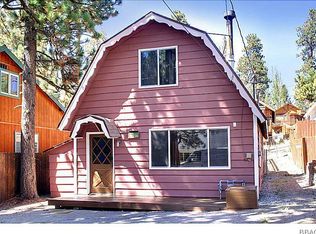 40256 Esterly Ln, Big Bear Lake, CA 92315