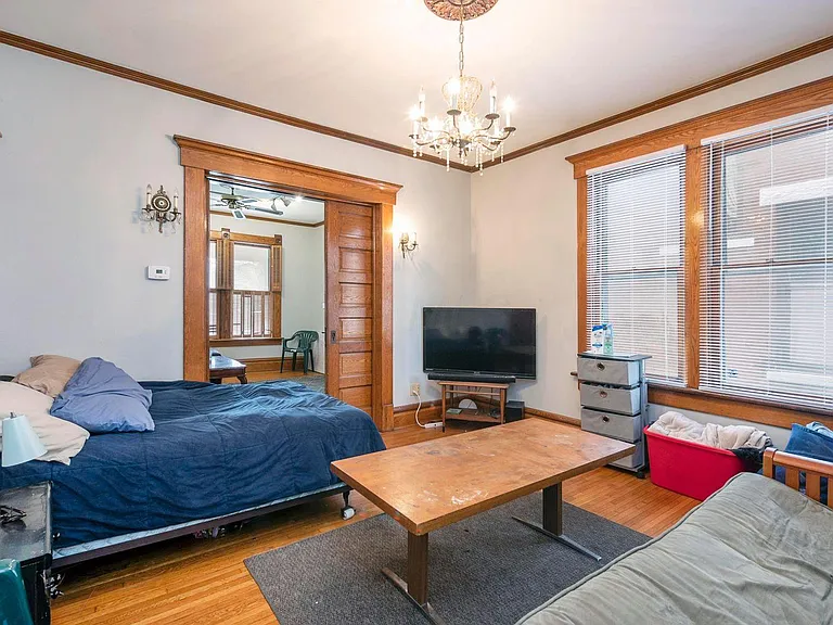 400 E Oakland Ave — Photo 10