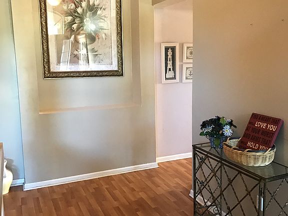 2nd image of 5466 Catspaw Ln