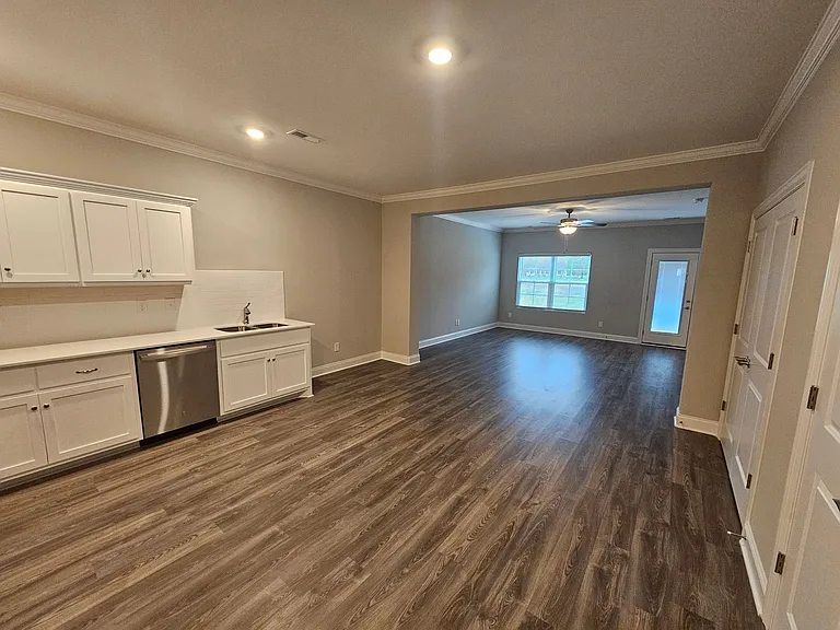 174 Creek Wood Rd — Photo 5