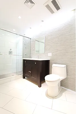 Rented by True Lofts New York LLC | media 33