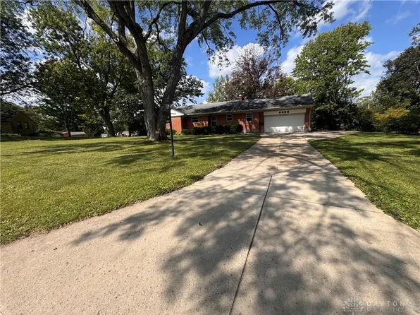 4425 Jonathan Dr, Dayton, OH 45440