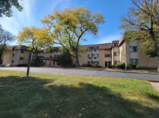 810 E Shady Way APT 102, Arlington Heights, IL 60005