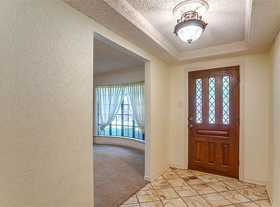 4th image of 1704 Cherbourg Dr