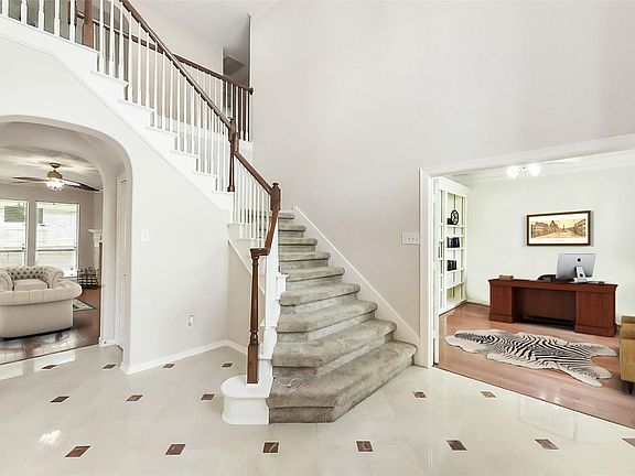 4th image of 2397 Indigo Harbour Ln