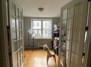 213 Himrod St #2E, Brooklyn, NY 11237