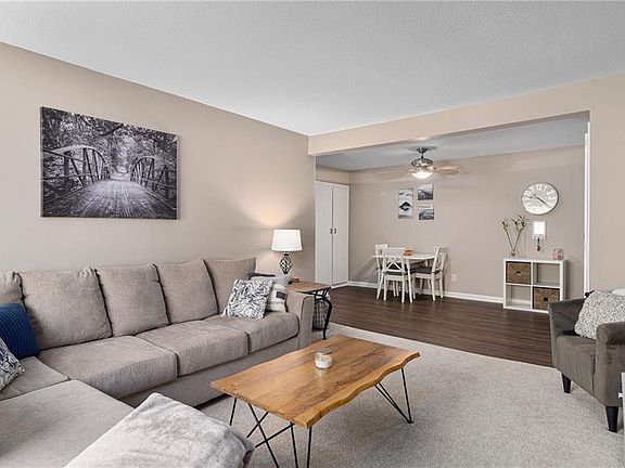 3rd image of 132 Hoffman Ave APT 204