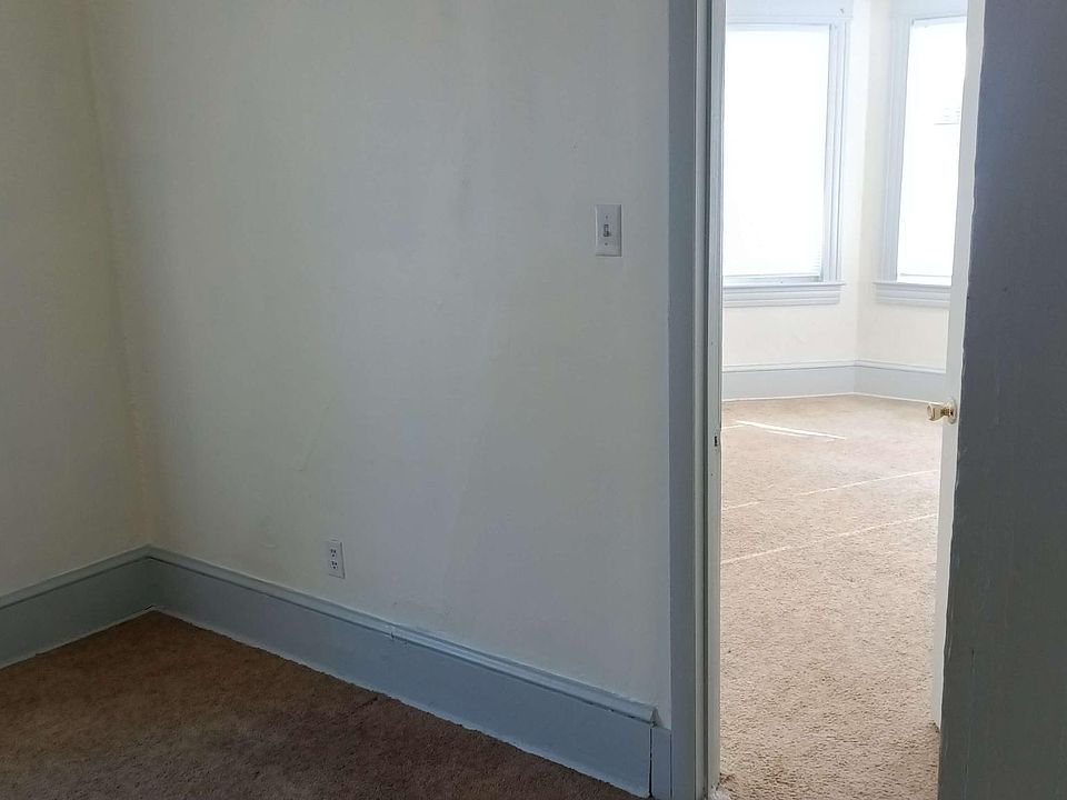 1st image of 341 Hughes St