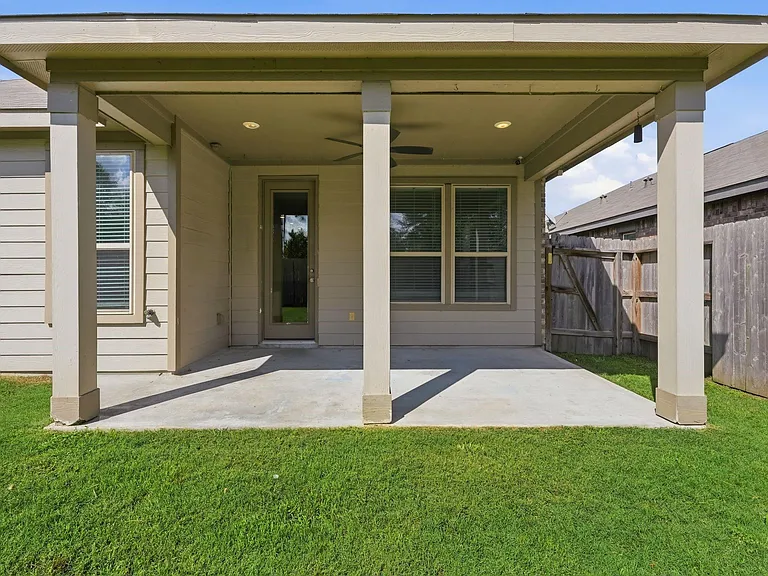 1140 Clonmore Ct — Photo 38